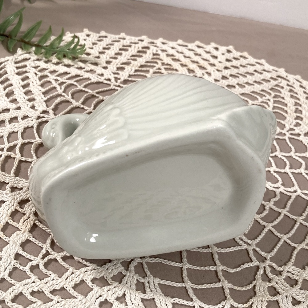 Vintage Graceful Swan Ceramic Planter - Picture 9 of 14
